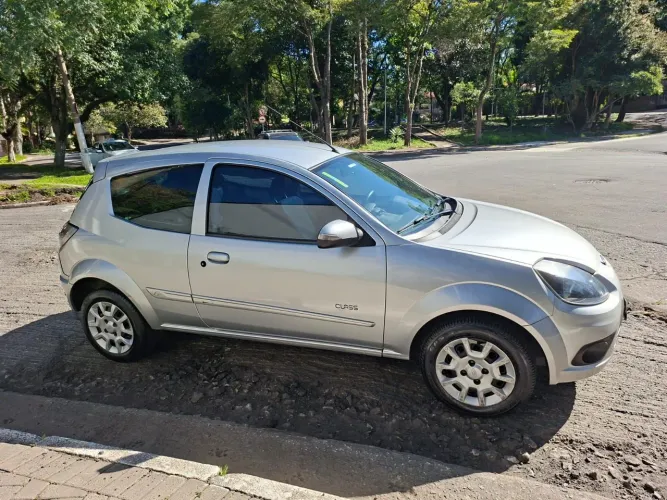 Ford KA 1.0 8v/1.0 8V ST Flex 3P 2013