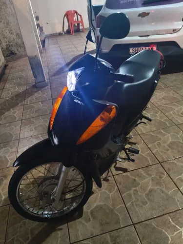 Honda biz