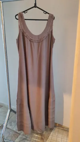 Vestido Caqui maravilhoso! Reserva Natural