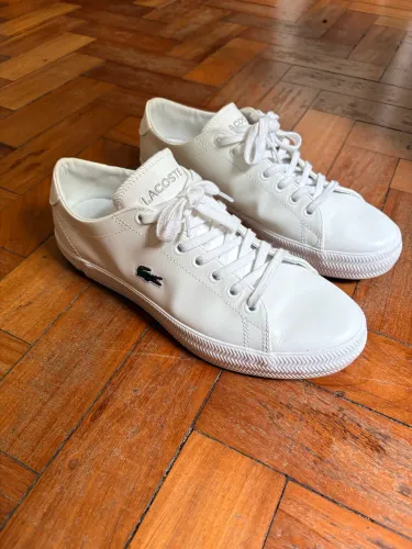 Tênis Lacoste couro 40