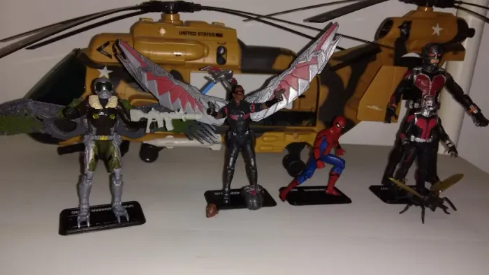 6-PACK MOVIE HEROES II. Escala 3,75"