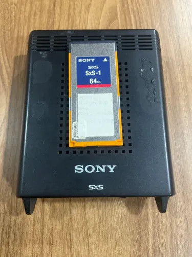 Cartão de Memória Sony SxS-1 de 64GB + Leitor (sem fonte)