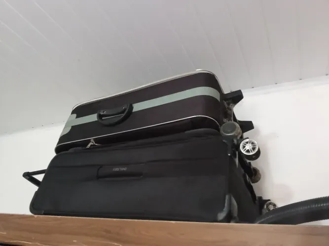 Vendo mala de viagem grande