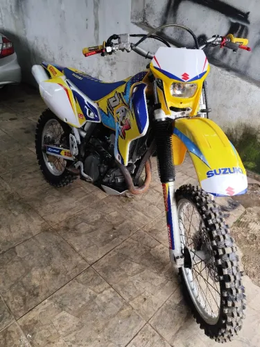 Suzuki DRZ 400