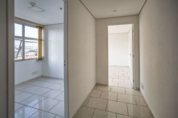 Sala comercial na Rua Catão, 124 - Cj 72 39 m²
