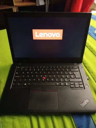 Notebook Lenovo trinkpad 8° geração 8 ram
