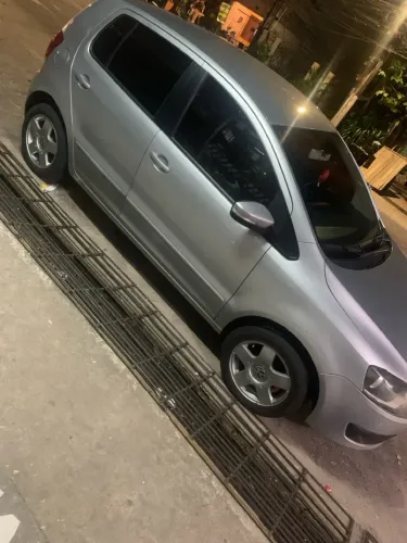 Volkswagen Fox 1.0 MI Total Flex 8V 3P 2013