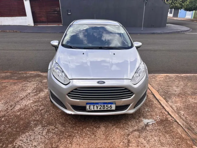 Ford Fiesta Sedan SE 1.6 16V Flex 4P 2011