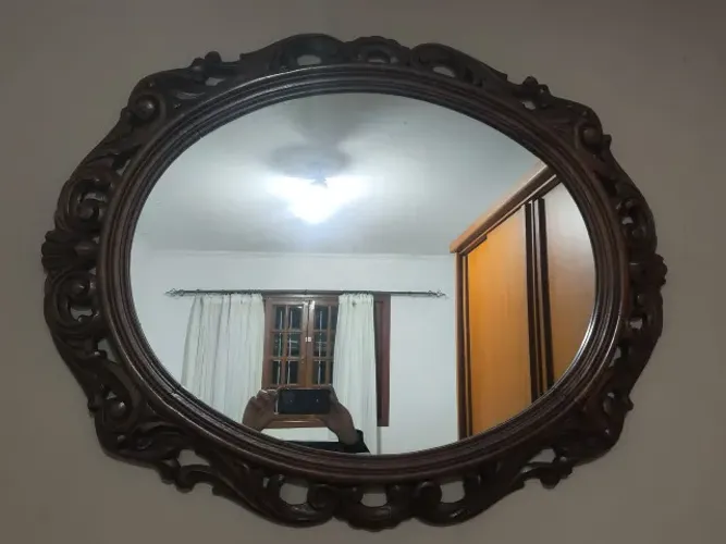 Espelho com Moldura de Madeira Rustica - 106 X 85