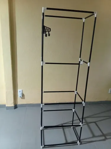 Organizador de roupas