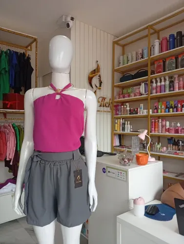 Blusa elegante e sofisticado em alfaiataria pink