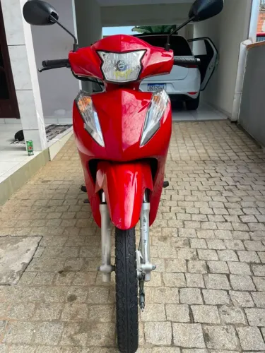 Honda biz ano 2018