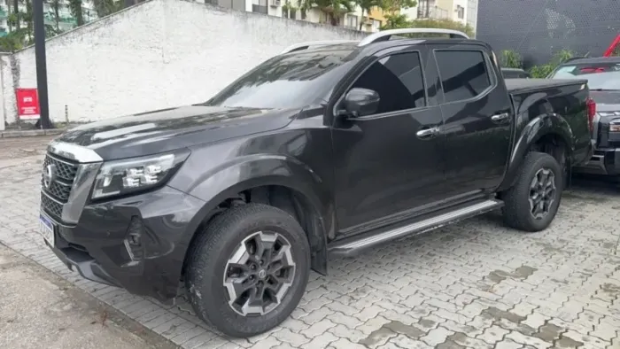 Nissan Frontier XE CD 4X4 2.3 Bi-TB Diesel Aut. 2023