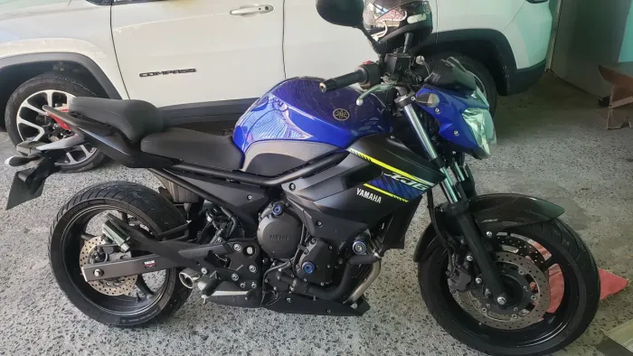 Vendo xj6 2019