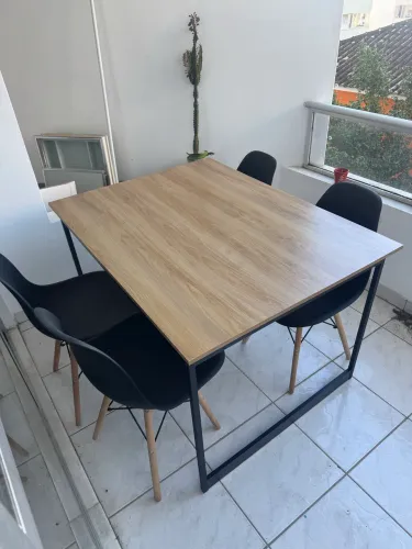 Mesa estilo industrial