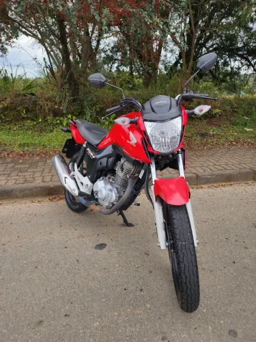 **** VENDO ****