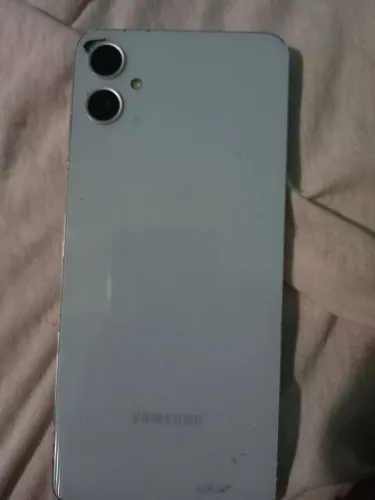 Celular funcionando só trocar tela
