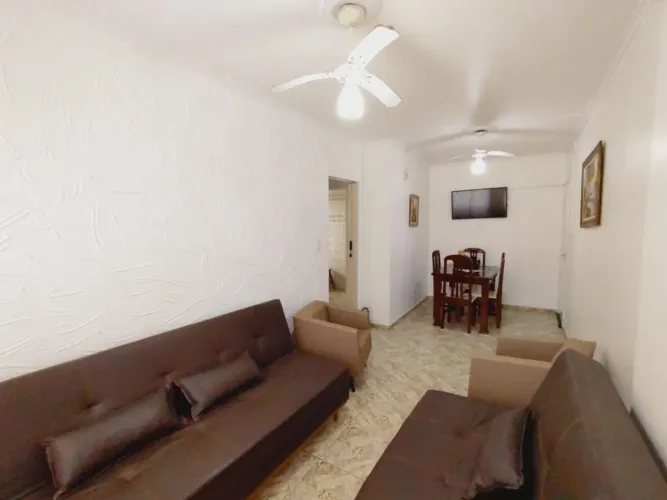 Apto de 1 Dorm, PRÉDIO FRENTE MAR, 45,76, m² de área útil. Bairro: AVIAÇÃO.