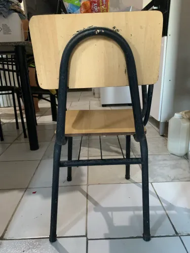 Cadeira infantil escolar