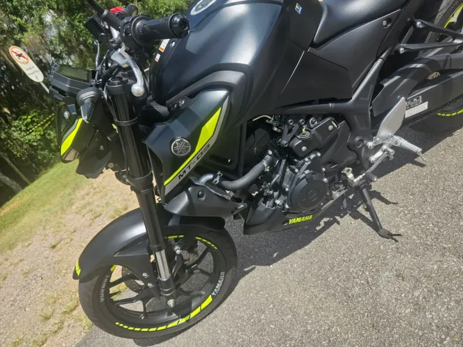 YAMAHA MT03 ABS 2025