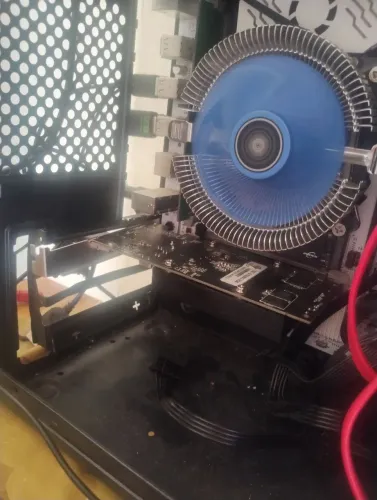 GT610 USADA ACEITO TROCAS