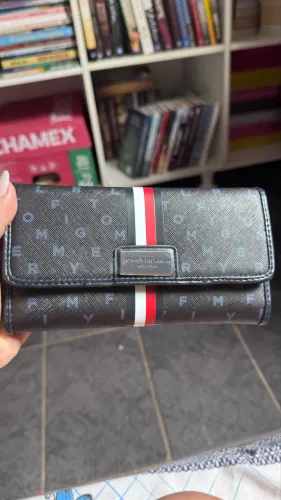 Carteira Feminina Tommy Hilfiger Original Preta - Nova com Etiqueta