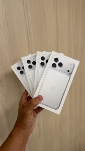 iPhone 17 pro Max 256g