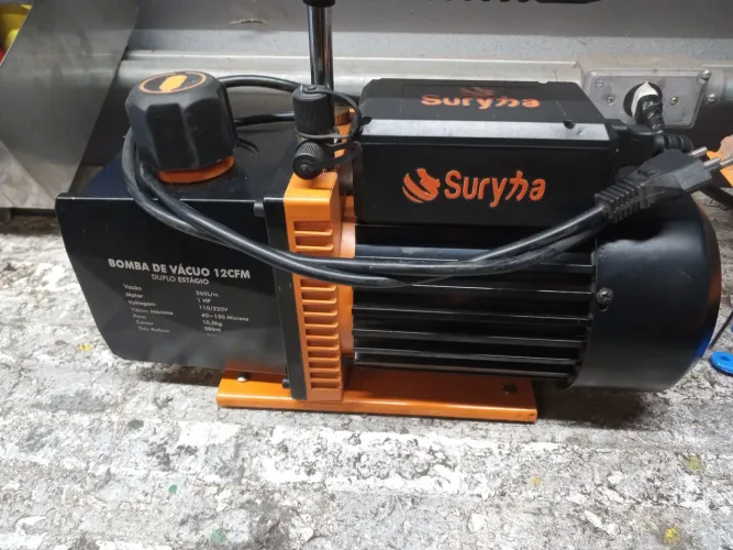 Vendo bomba de vácuo 12cmf