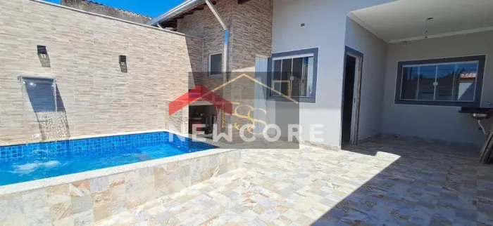Casa em Avenida Marina, 984 - Centro - Mongaguá/SP