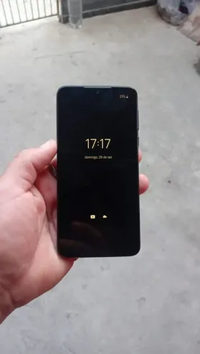 Moto g8 play