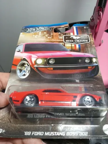 Hot Wheels Ford Mustang '69 Boss 302 1:64 Silver Series