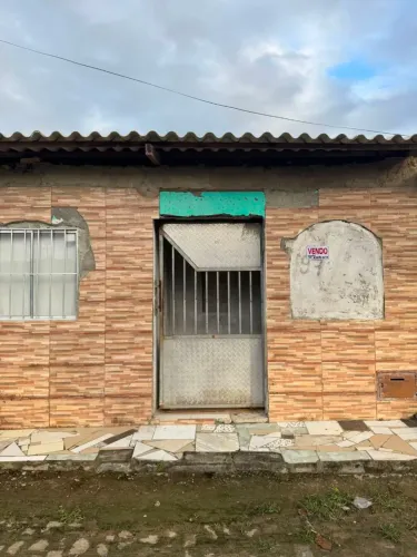 Vendo uma casa em são Gonçalo dos campos 