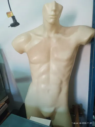 Manequim meio corpo adulto e infantil