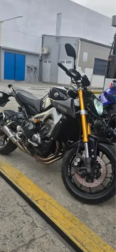 Yamaha MT-09 - moto nova