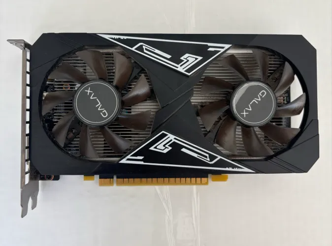Placa de vídeo GTX 1650 4G