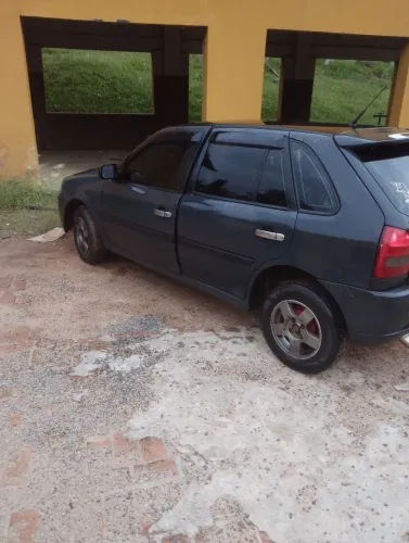 Volkswagen Gol Geração III Power 1.0 MI 16V Gasolina Mec. 4P 2002