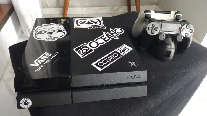 PS4