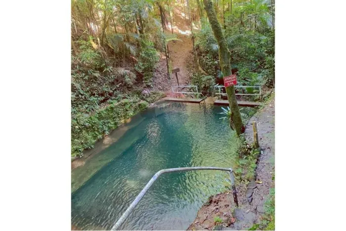 Hotel Fazenda e SPA com Chalés, bangalô, suítes, piscina natural e muito mais.