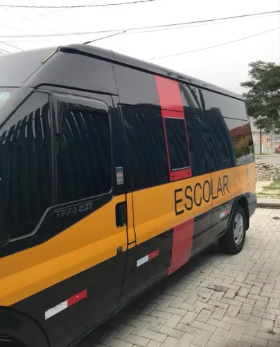 Ford Transit Furgão 2.2 Tdci Longa Diesel 2013
