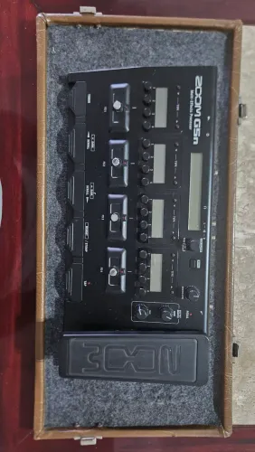 Pedaleira Zoom G5n com case Grátis