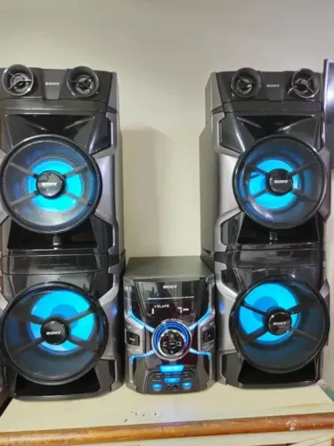 Mini System Sony MHC-GPX88 1.800 Watts USB Bluetooth NFC