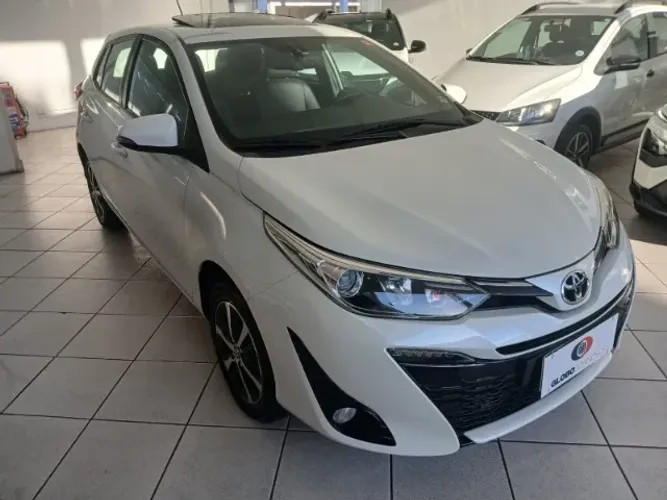 Toyota Yaris XLS Connect 1.5 Flex 16V 5P AUT 2021
