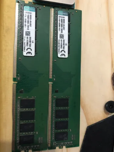 Ryzen 2 2200 g + 2x4 ddr4 