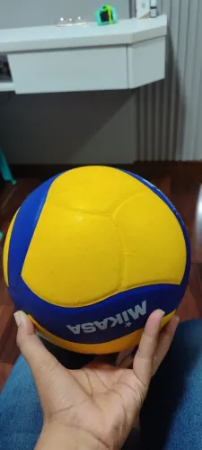 Bola MIKASA