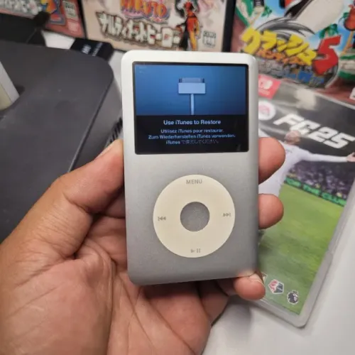 iPod Classic 80GB ? Ligando / Tela Mostra Restauração ? Peça de Coleção ou Reparo
