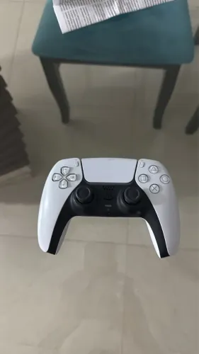 CONTROLE DE PS5 semi novo