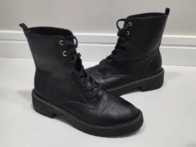 Bota Feminina Satinato 37 BR