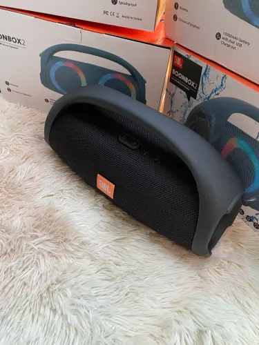 CAIXA JBL BOMBOX 2