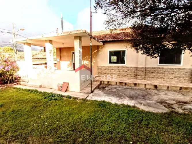 Casa em Rua Mato Dentro - Centro - Caeté/MG