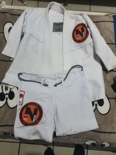 Barbada kimono jiu jitsu infantil M1